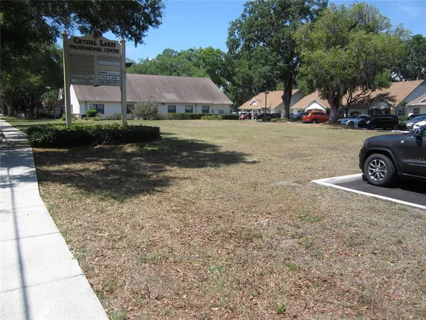 $300,000 | 209 Crystal Grove Boulevard, Lutz, FL 33548