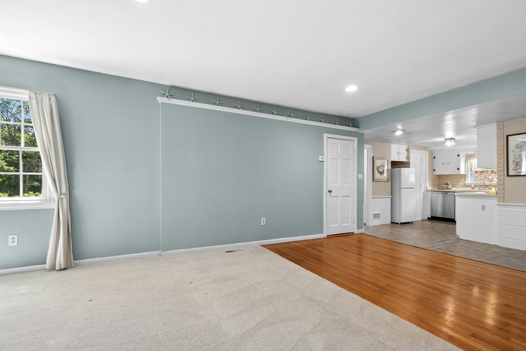 171 Lawson Road Scituate, MA 02066 - Photo 15 of 39
