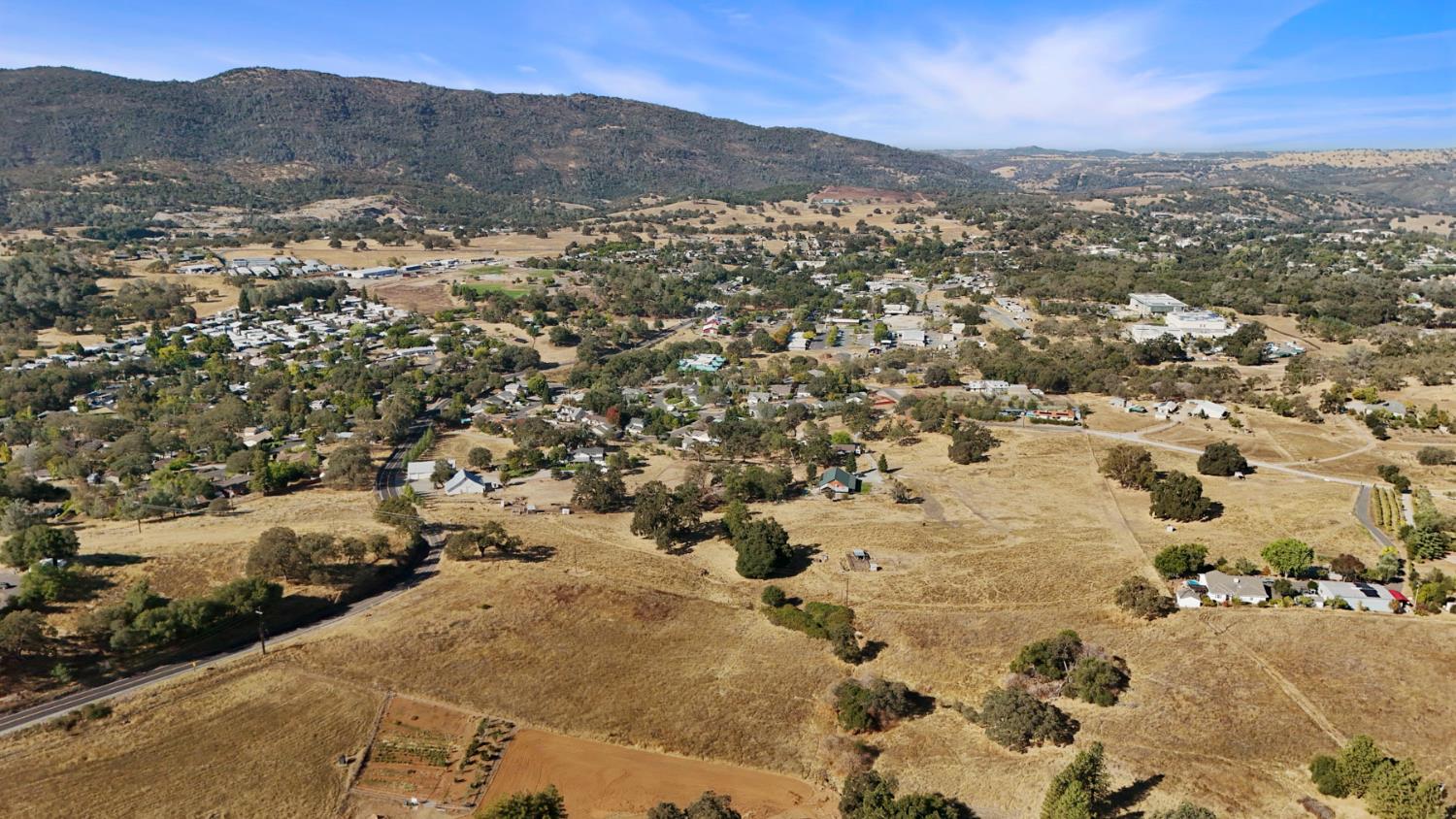 1495 Mountain Ranch Road San Andreas, CA 95249 - Photo 19 of 33 view of city and mountain