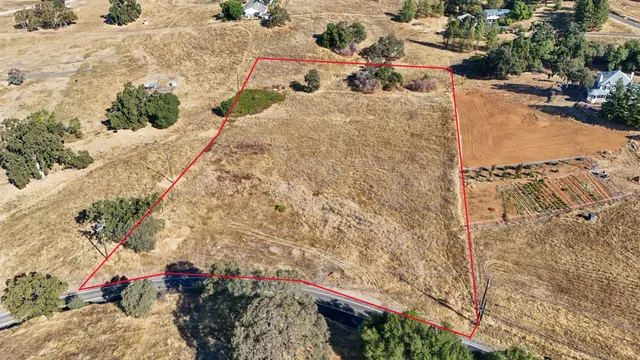 $150,000 | 1495 Mountain Ranch Road, San Andreas, CA 95249