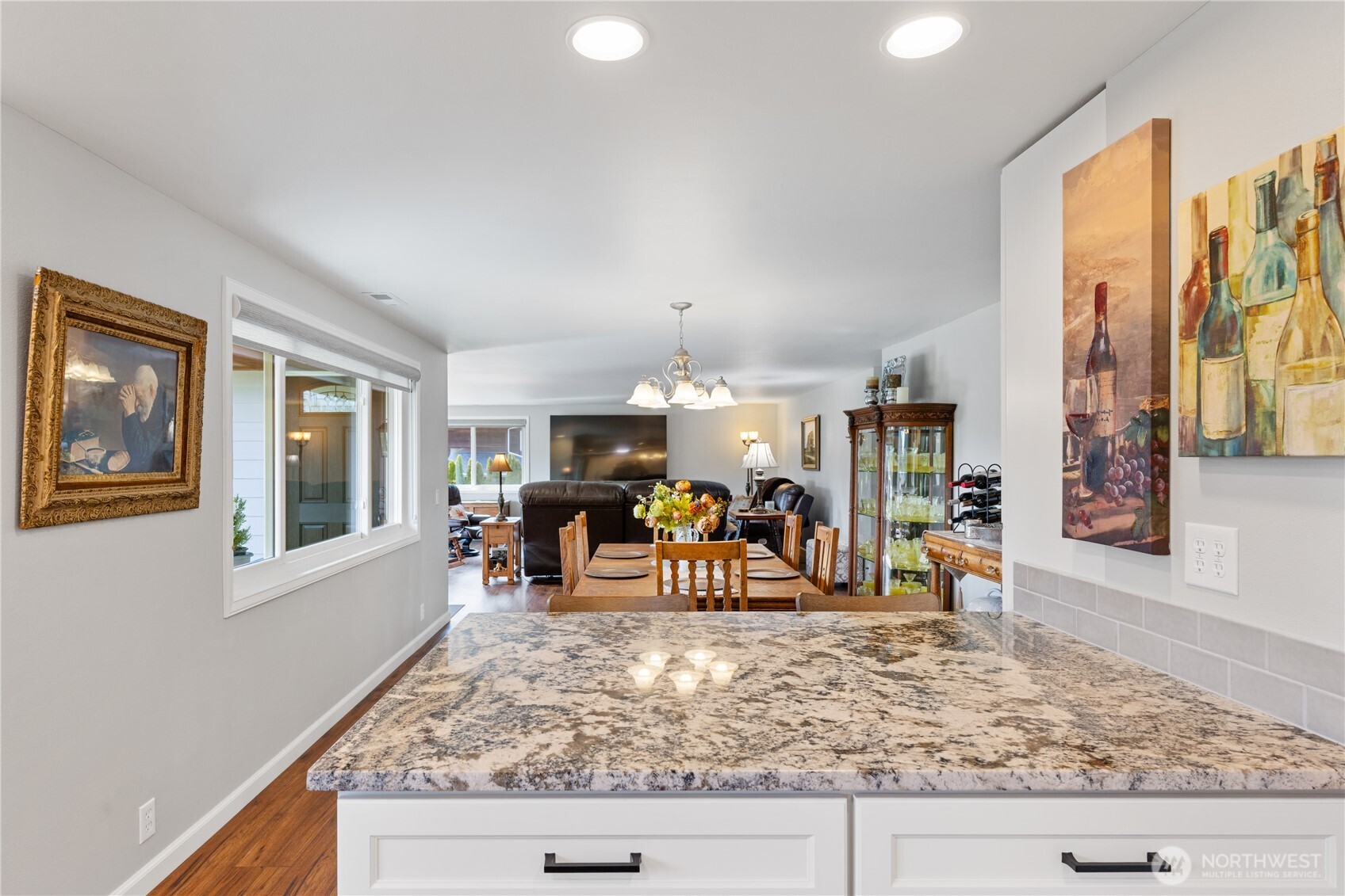 802 Haddon Road Anacortes, WA 98221 - Photo 14 of 36 a view of a livingroom with furniture and window