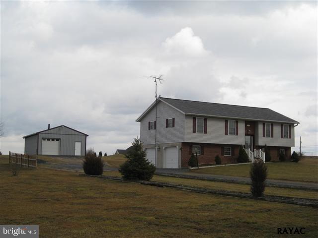 278 Mud College Road Littlestown, PA 17340 - Photo 3 of 29 Gallery Image 3