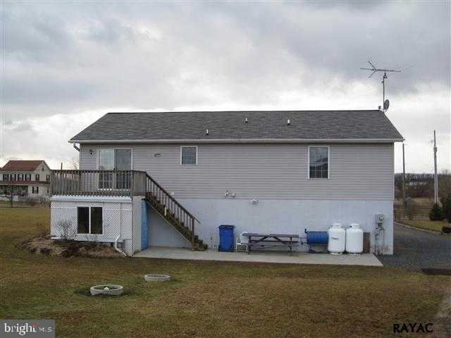 278 Mud College Road Littlestown, PA 17340 - Photo 4 of 29 Gallery Image 4