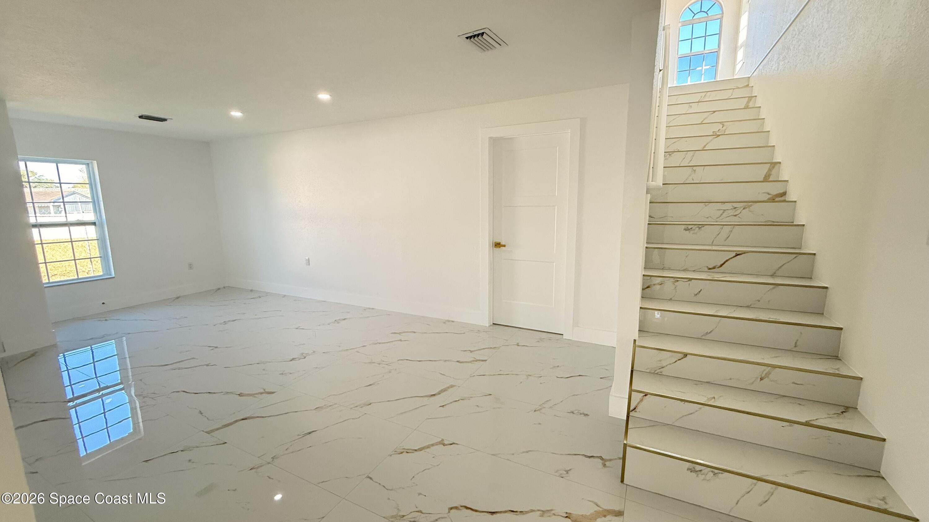 259 Benchor Road Northwest Melbourne, FL 32907 - Photo 14 of 34 IMG_6456