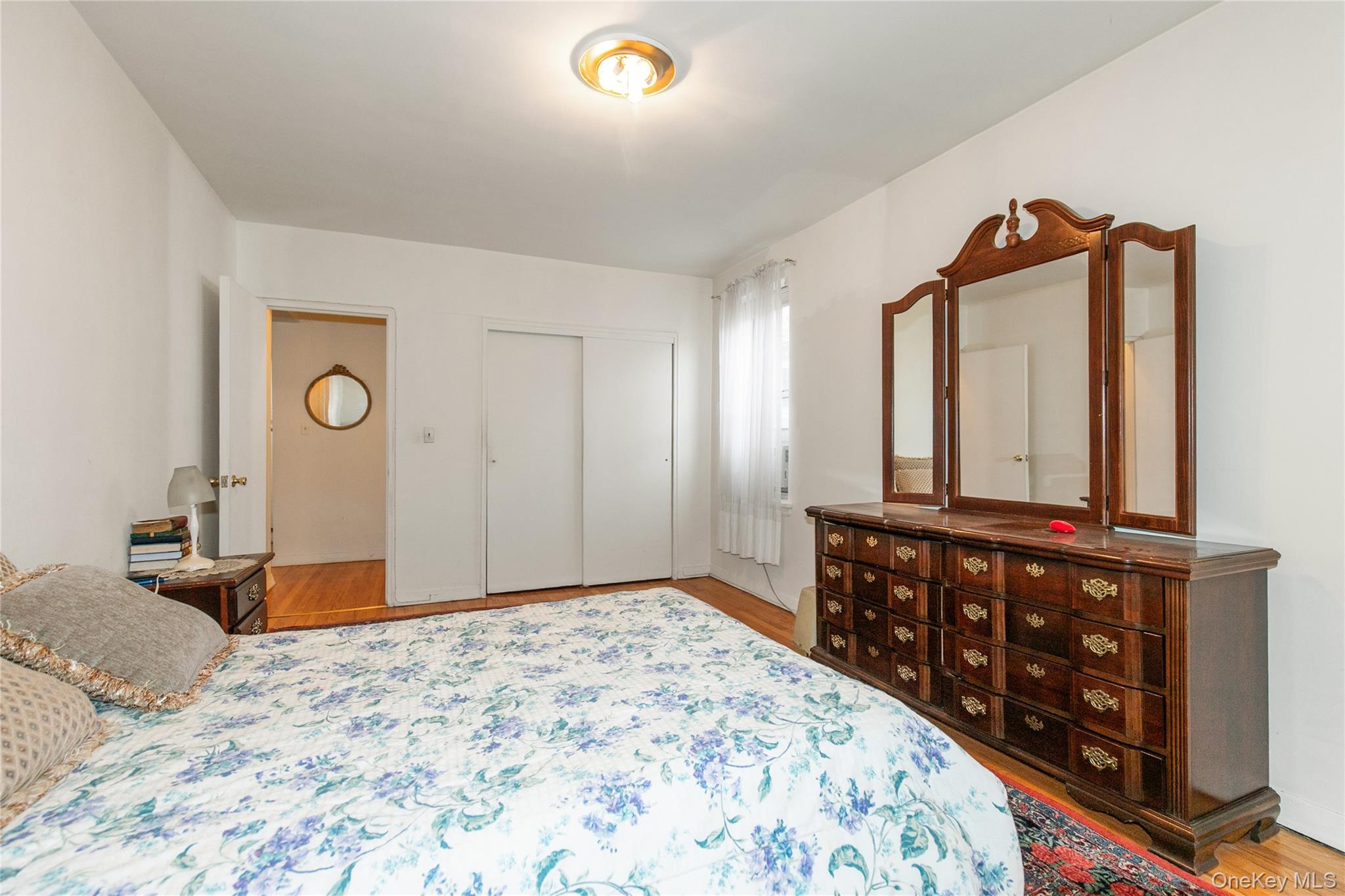 75 South Middle Neck Road, Unit 4A Great Neck, NY 11021 - Photo 15 of 22 Gallery Image 15