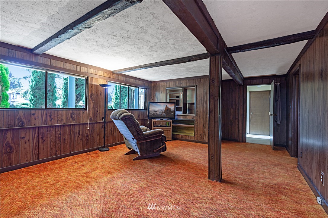 16036 Southeast 167th Place Renton, WA 98058 - Photo 17 of 30 Gallery Image 17