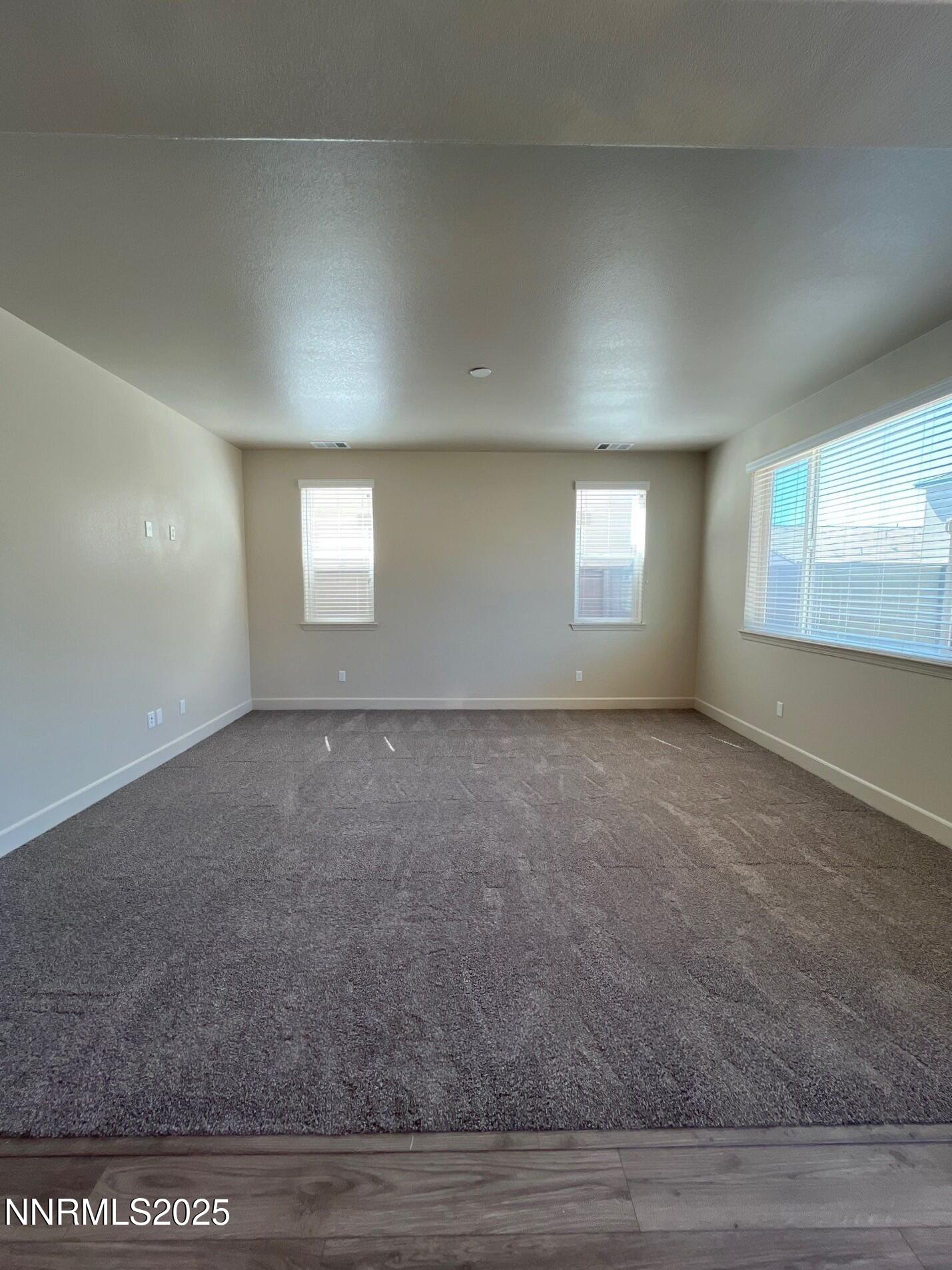 1982 Maradona Drive Sparks, NV 89436 - Photo 4 of 20 a view of room and window