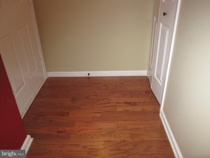 Foyer floor