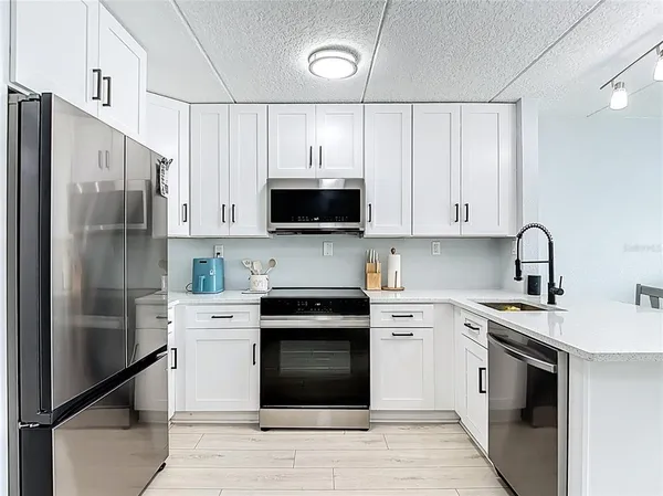 $224,500 | 2424 West Tampa Bay Boulevard, Unit C106, Tampa, FL 33607