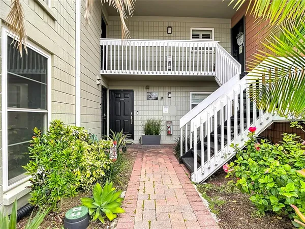 $224,500 | 2424 West Tampa Bay Boulevard, Unit C106, Tampa, FL 33607