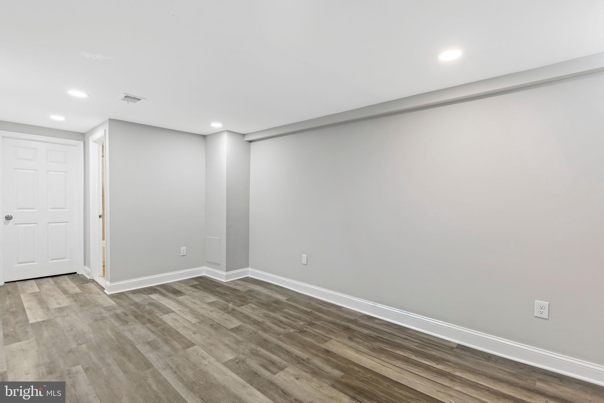 3725 Overview Road Baltimore, MD 21215 - Photo 14 of 17 a view of room