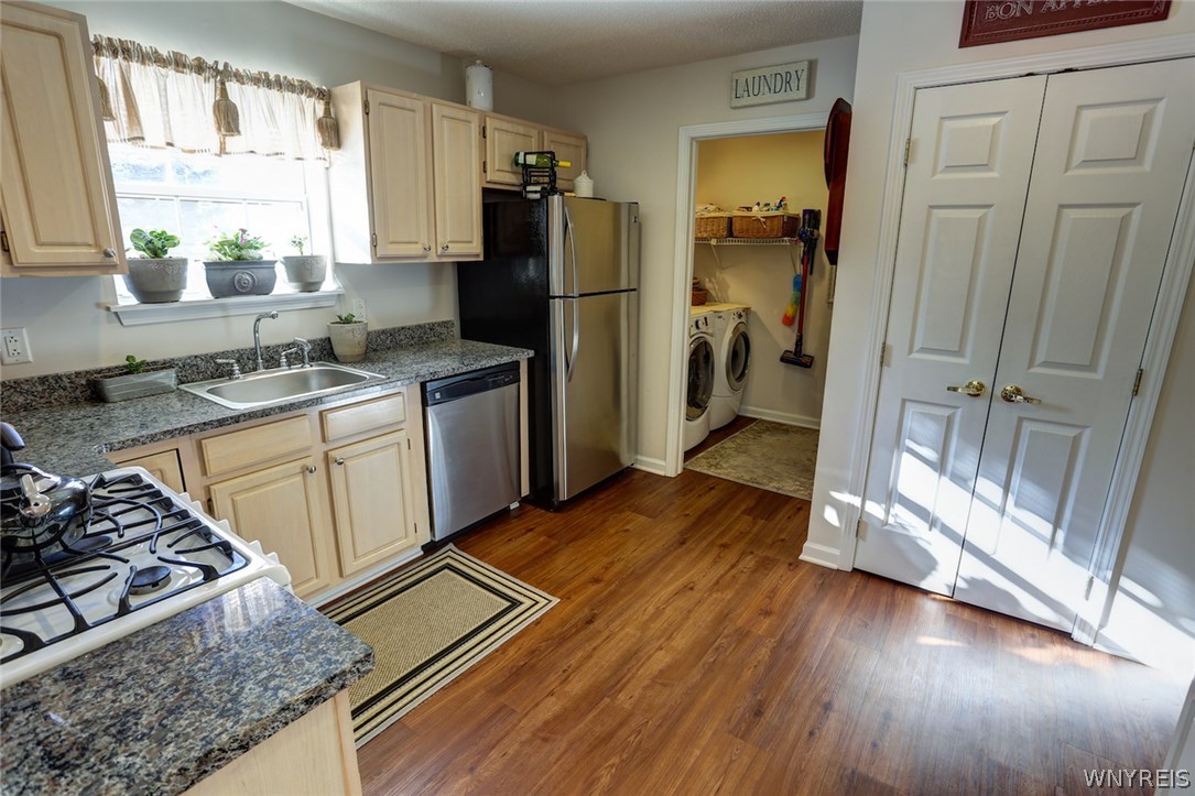 4100 Stonegate Lane, Unit 2 Buffalo, NY 14221 - Photo 7 of 24