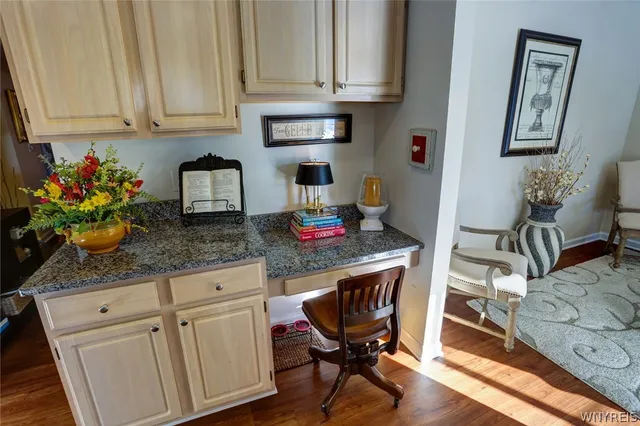 $2,691 | 4100 Stonegate Lane, Unit 2, Buffalo, NY 14221