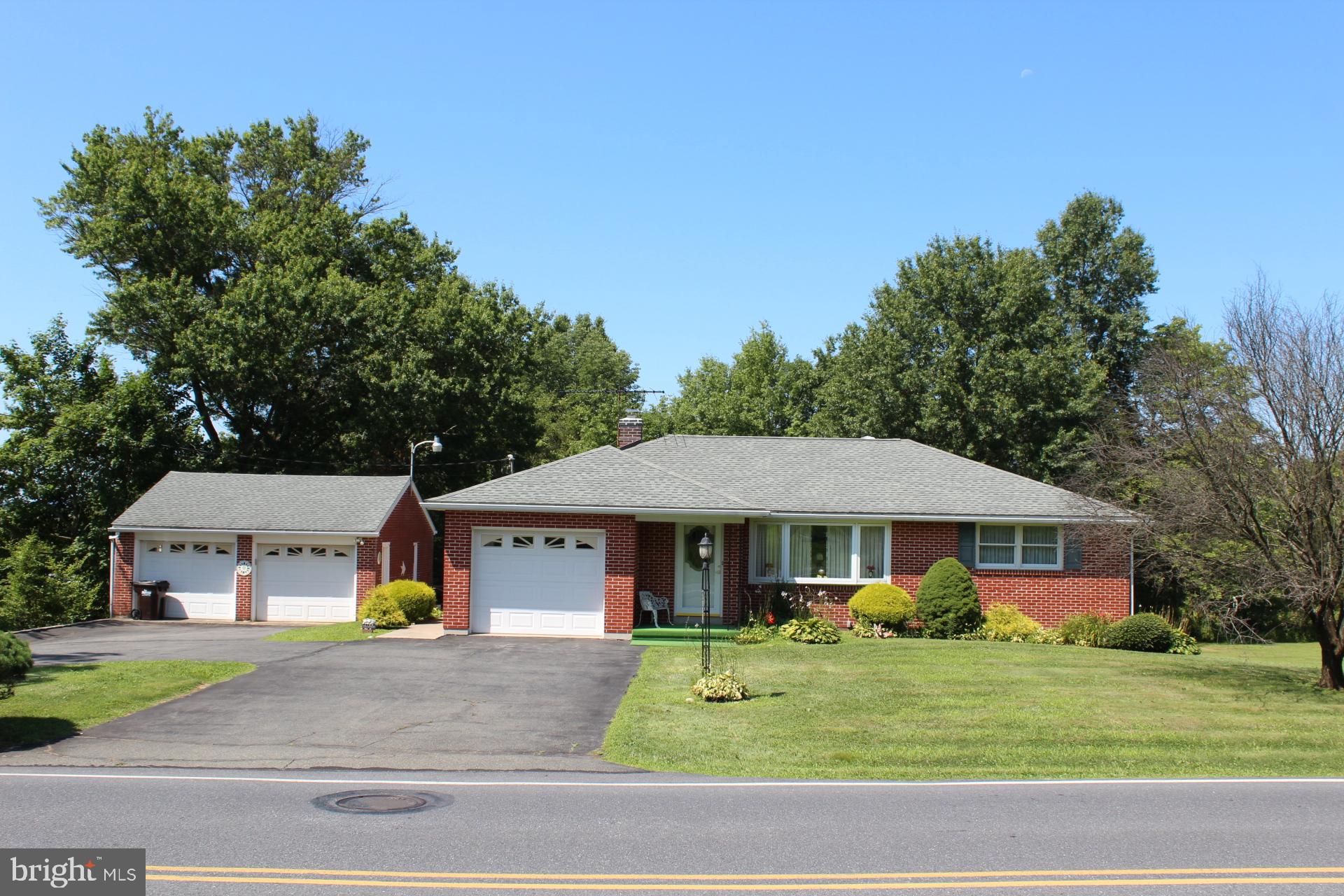1900 Hoffmansville Road Frederick, PA 19435 - Photo 2 of 42 Gallery Image 2