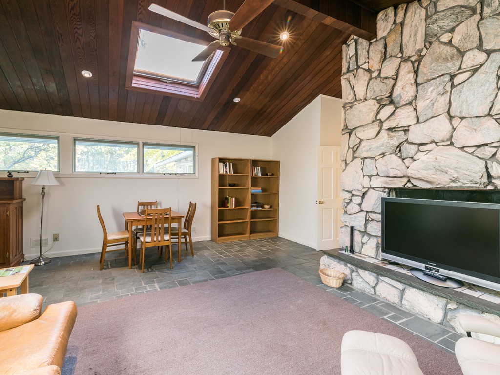 6 Brooks Road Lincoln, MA 01773 - Photo 9 of 25 Gallery Image 9