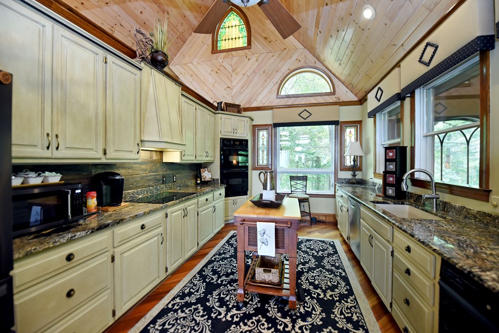 786 Ramey Mountain Road Hiawassee, GA 30546 - Photo 42 of 70