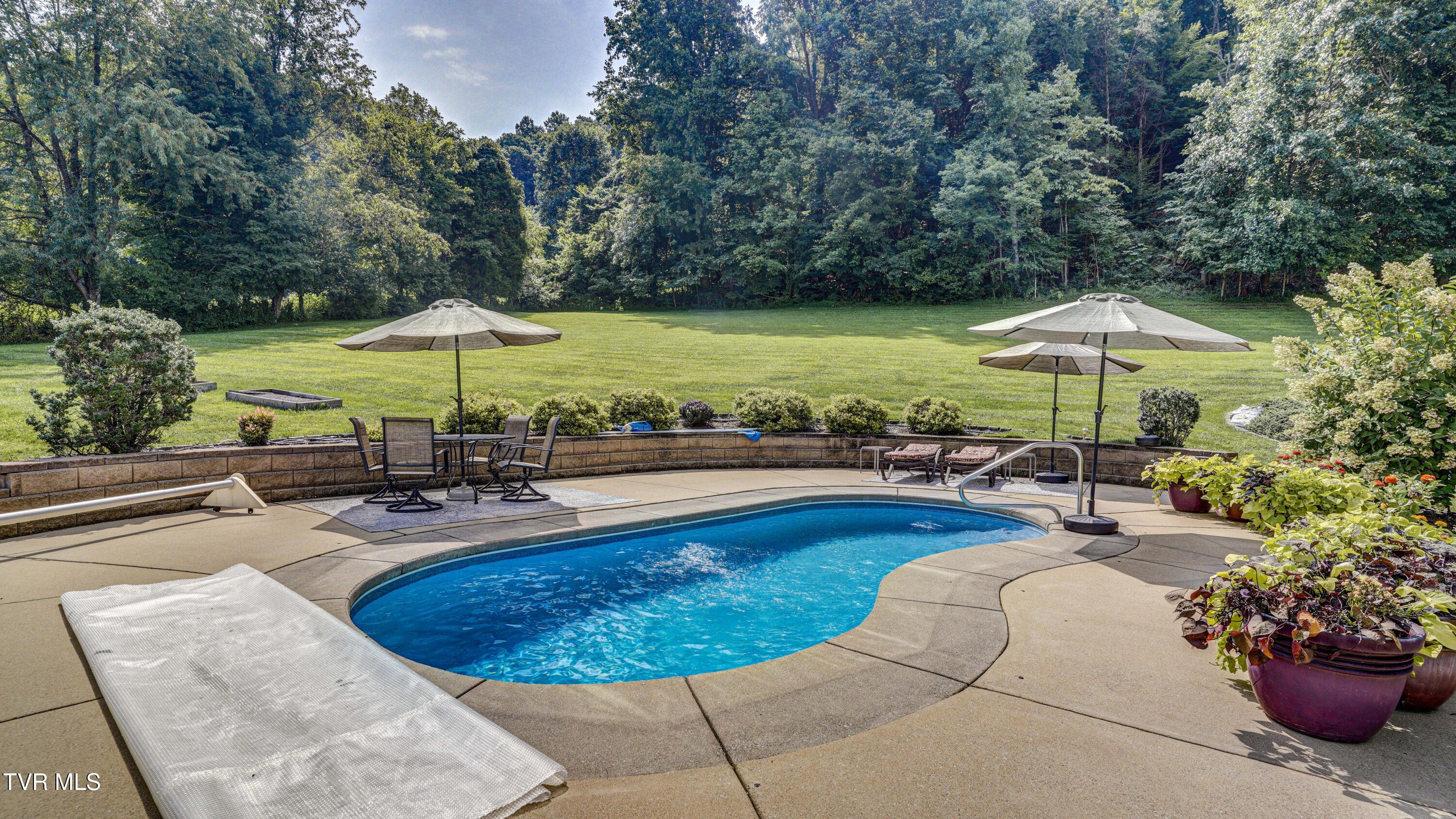 5148 Dishner Valley Road Bristol, VA 24202 - Photo 6 of 117 _DSC1593_4_5_6_7
