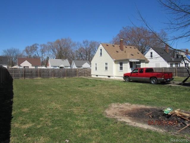 12308 Lansdowne Street Detroit, MI 48224 - Photo 8 of 29