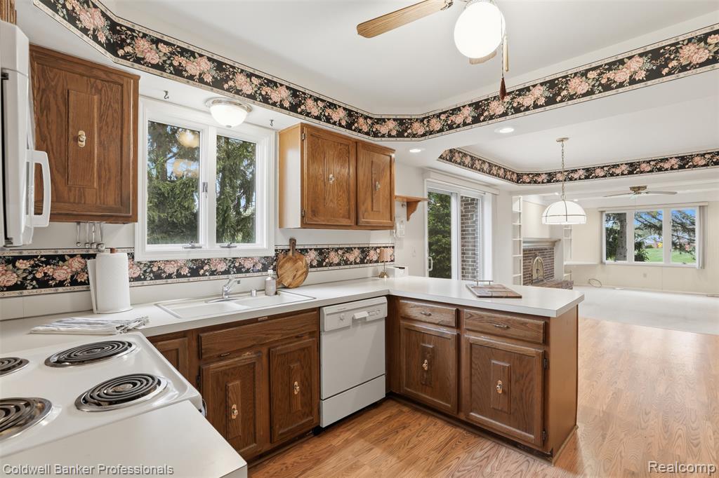 3380 Innsbrook Court Rochester Hills, MI 48309 - Photo 7 of 29 Gallery Image 7