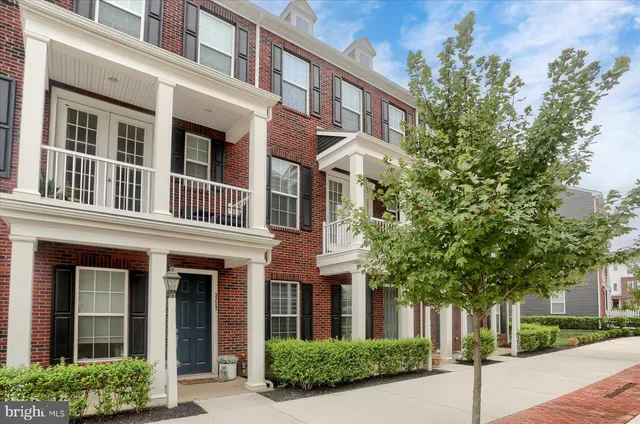 $455,000 | 3219 Wayland Road, Mechanicsburg, PA 17055