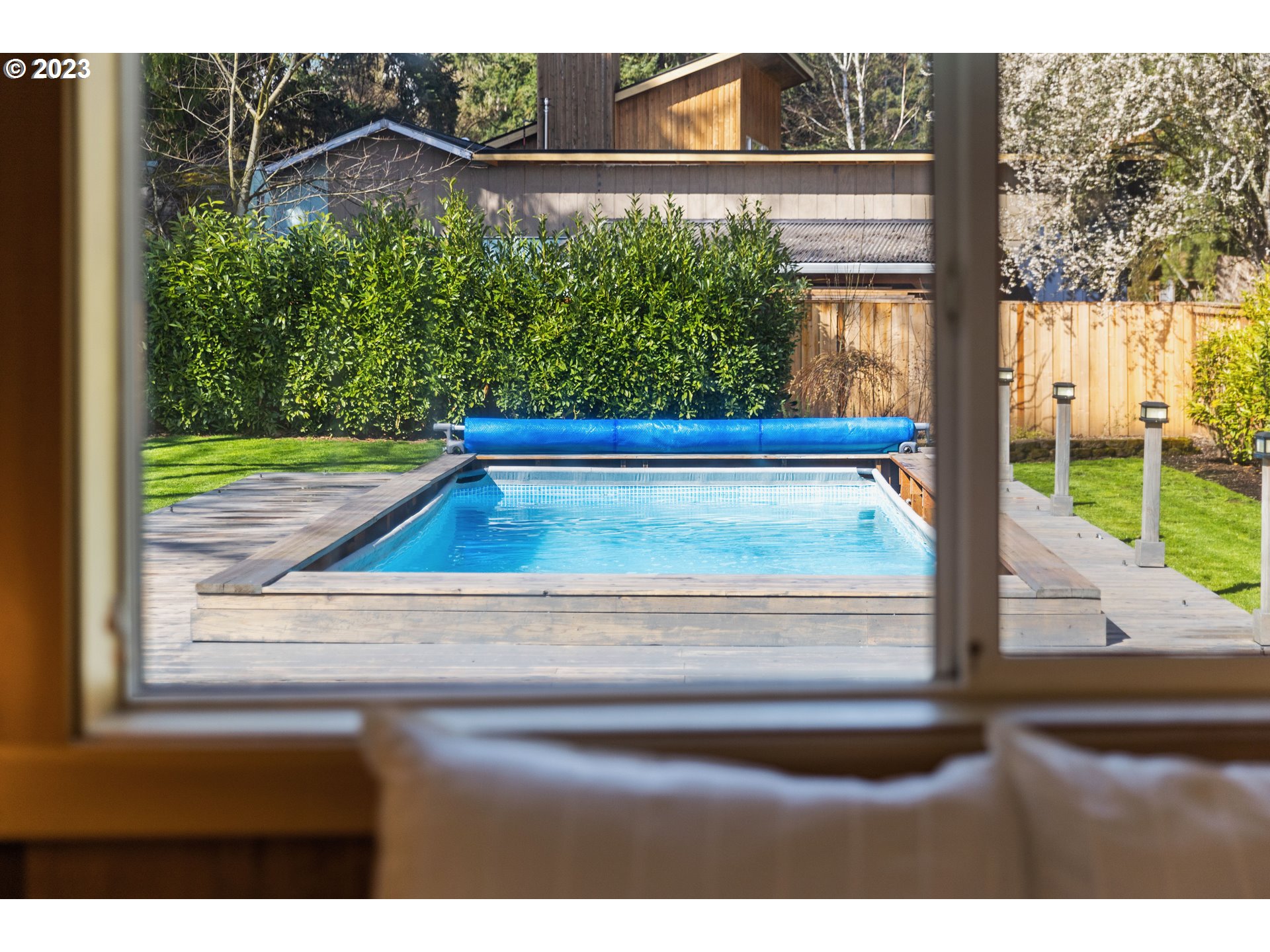 5465 Southwest Childs Road Lake Oswego, OR 97035 - Photo 35 of 36 Gallery Image 35
