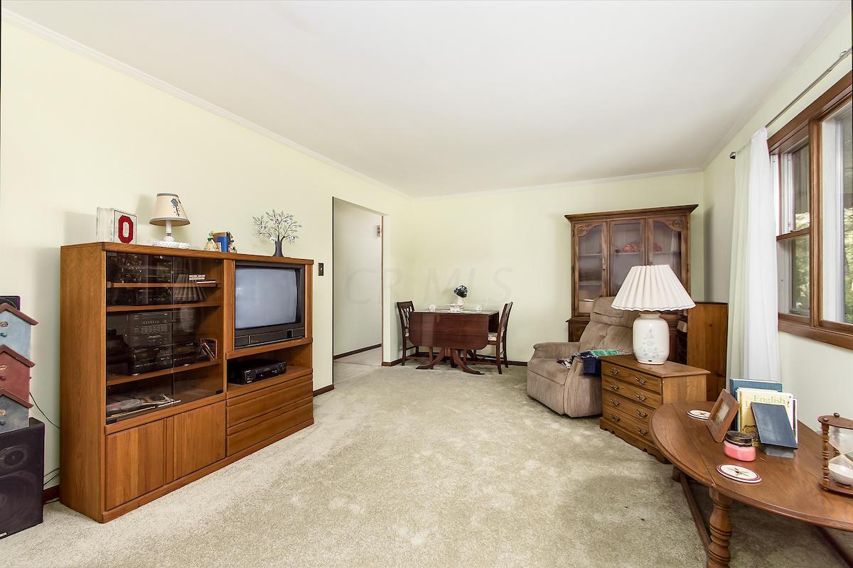 2663 North Star Road Columbus, OH 43221 - Photo 11 of 29
