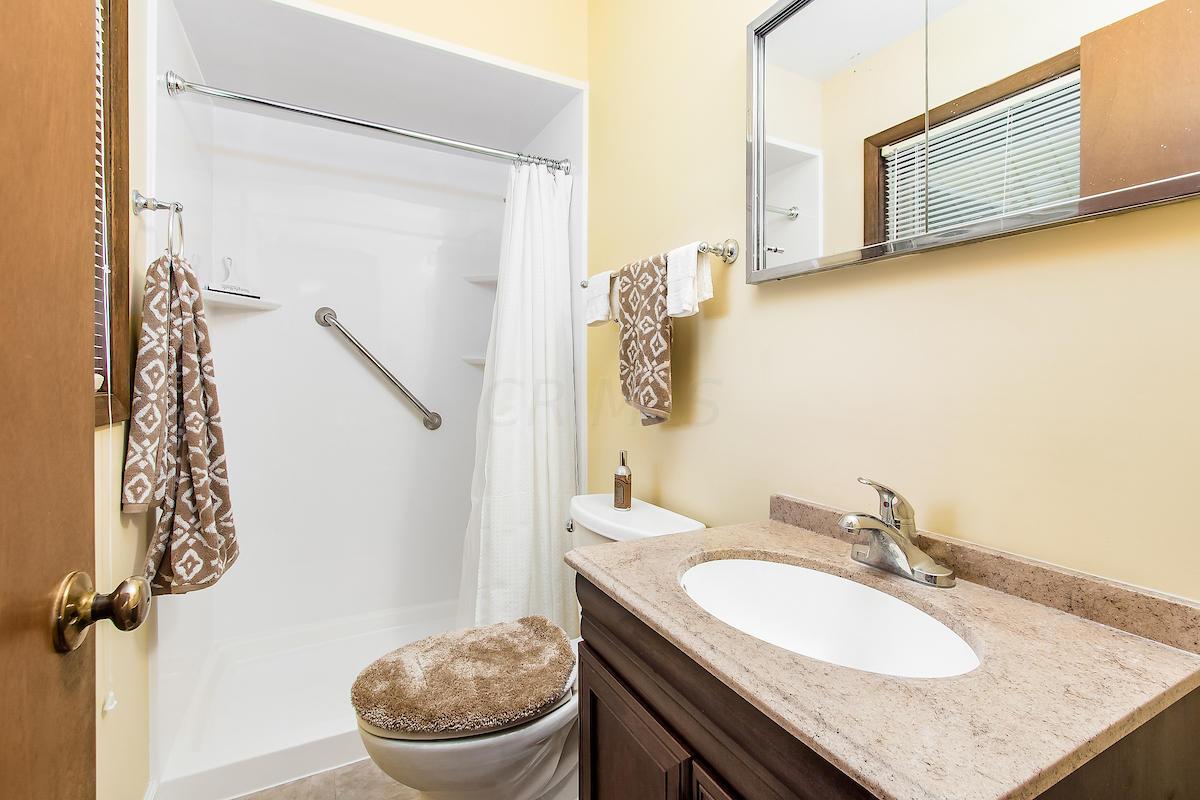 2663 North Star Road Columbus, OH 43221 - Photo 6 of 29