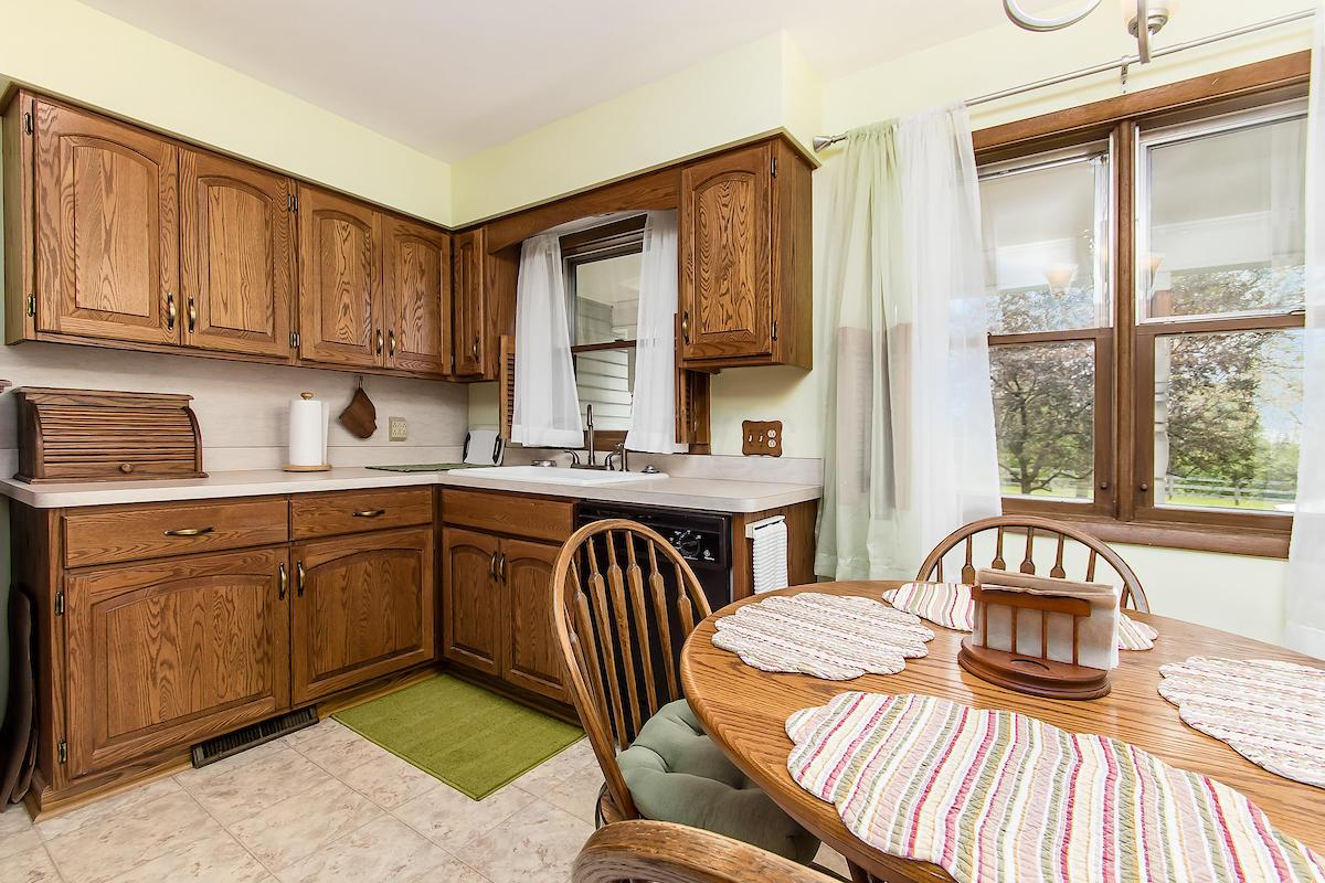 2663 North Star Road Columbus, OH 43221 - Photo 8 of 29