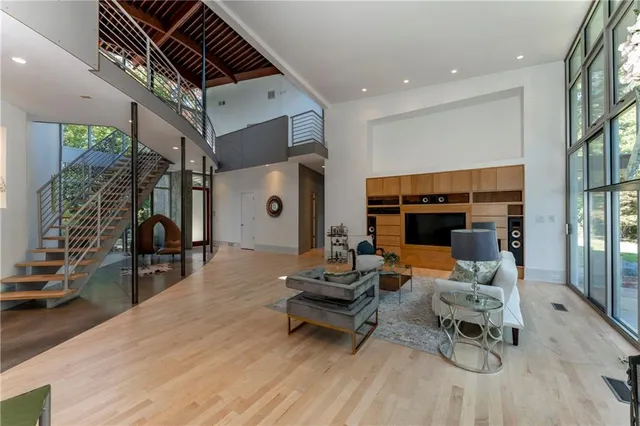 a view of a workspace with furniture