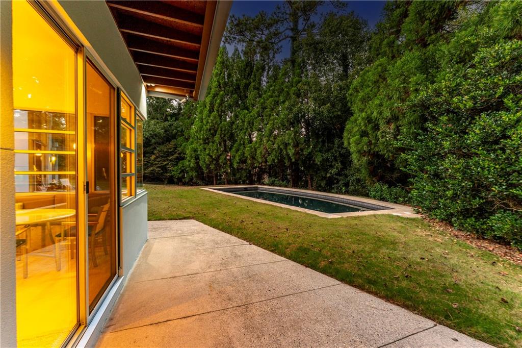 1775 Mt Paran Road Northwest Atlanta, GA 30327 - Photo 61 of 66 a view of balcony with yard