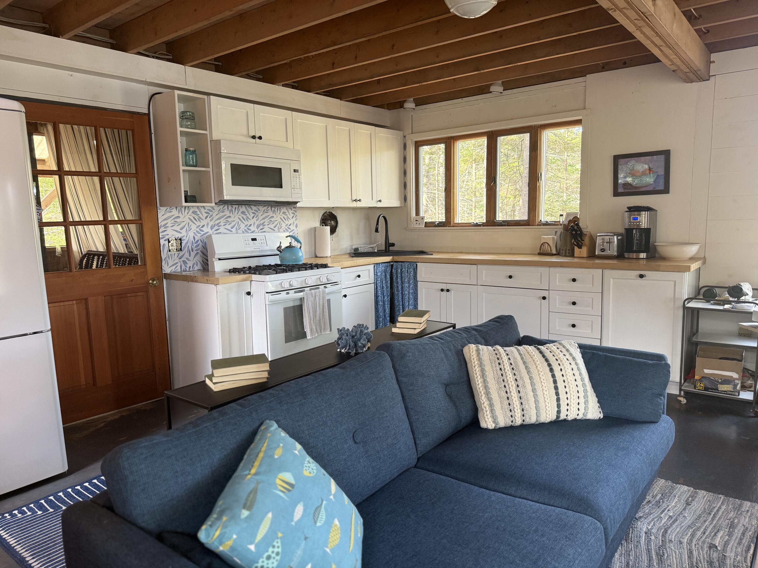 368 Calderwood Neck Road Vinalhaven, ME 04863 - Photo 13 of 32 IMG_7288