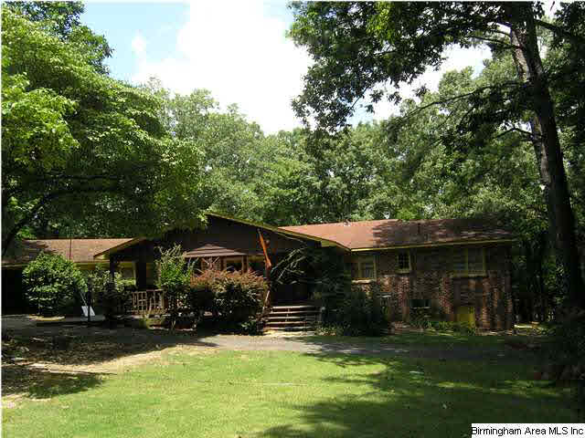1633 Carson Road Birmingham, AL 35215 - Photo 2 of 32