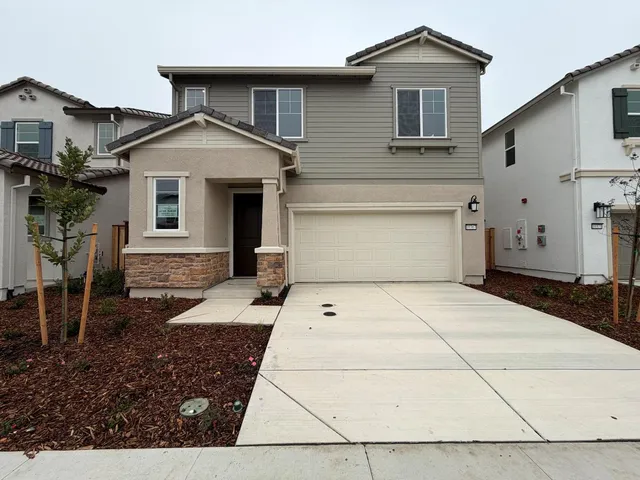 $660,705 | 10367 Mornington Way, Elk Grove, CA 95757