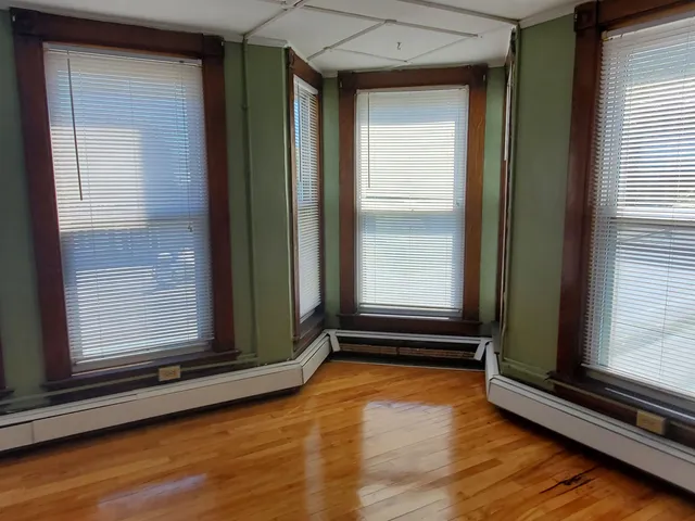 $795 | 4 Elm Street, Unit 201, Lancaster, NH 03584