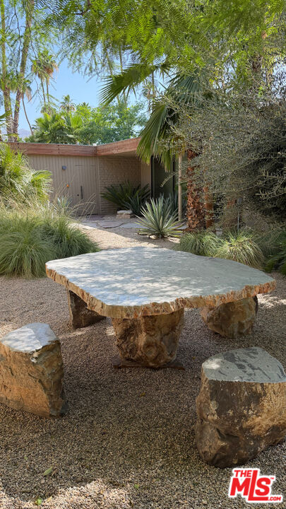 40281 Sand Dune Road Rancho Mirage, CA 92270 - Photo 5 of 39