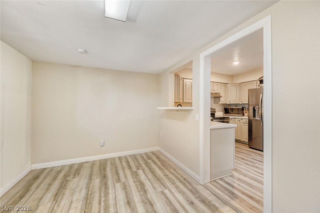 325 West Rochell Drive Henderson, NV 89015 - Photo 4 of 18 Dining or flex space