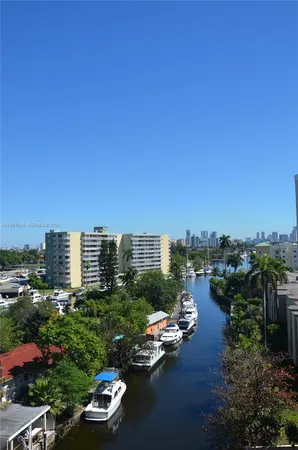 $2,334 | 2601 Northwest 16th St Road, Unit 839, Miami, FL 33125
