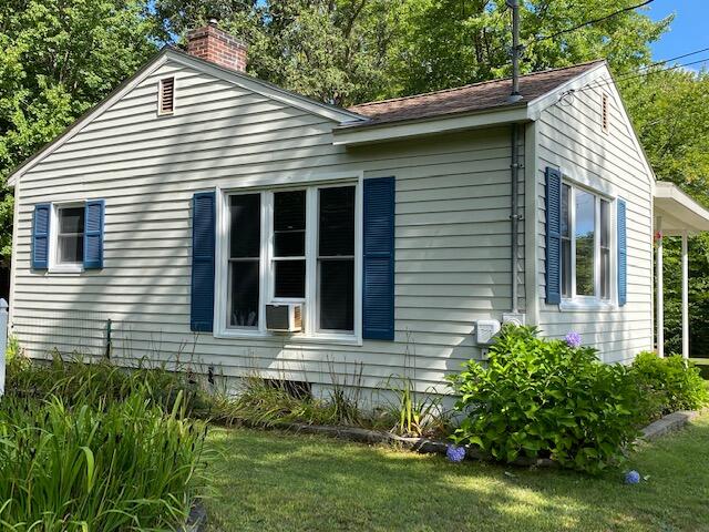 101 Oak Street Springvale, ME 04083 - Photo 5 of 16 6 oak
