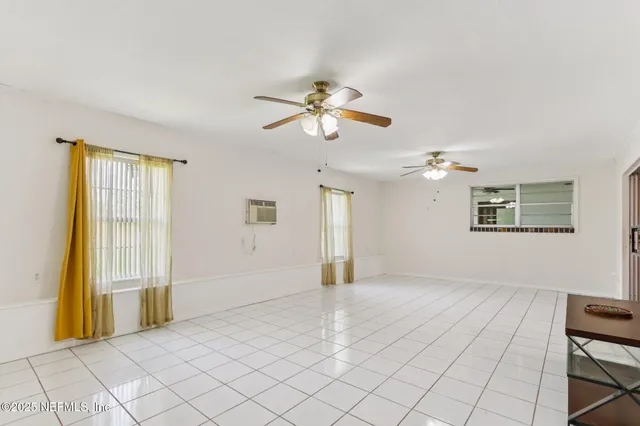 $299,000 | 1732 Papaya Drive North, Orange Park, FL 32073