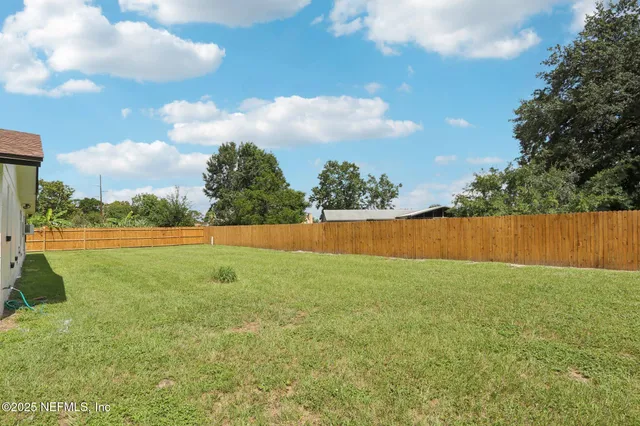 $299,000 | 1732 Papaya Drive North, Orange Park, FL 32073