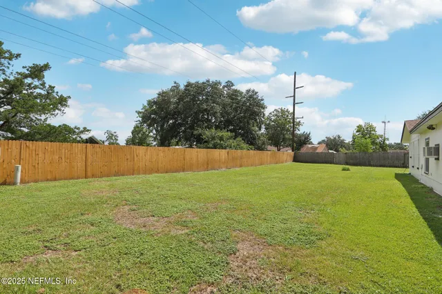 $299,000 | 1732 Papaya Drive North, Orange Park, FL 32073