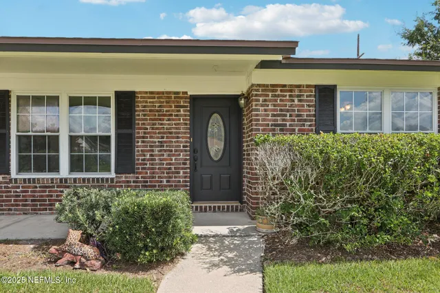 $299,000 | 1732 Papaya Drive North, Orange Park, FL 32073