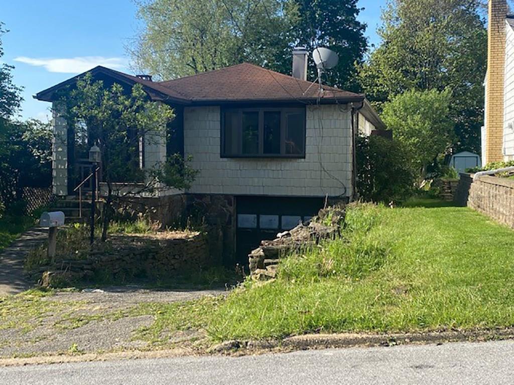 1110 Chestnut Street Indiana, PA 15701 - Photo 1 of 9 1110 Chestnut Street, Indiana