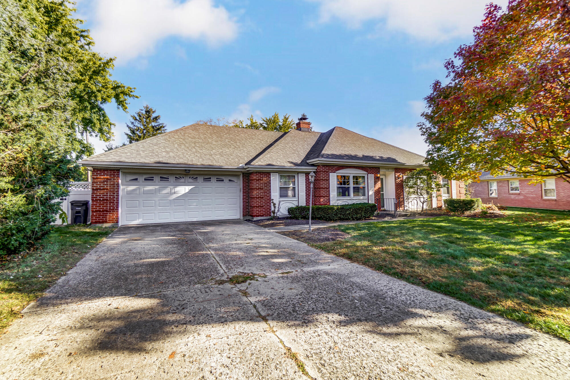 729 Gateshead Road Troy, OH 45373 - Photo 2 of 46 Gallery Image 2