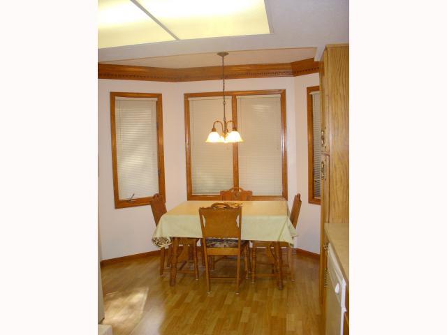 5853 RidgeHill Way Avon, IN 46123 - Photo 7 of 12 Gallery Image 7