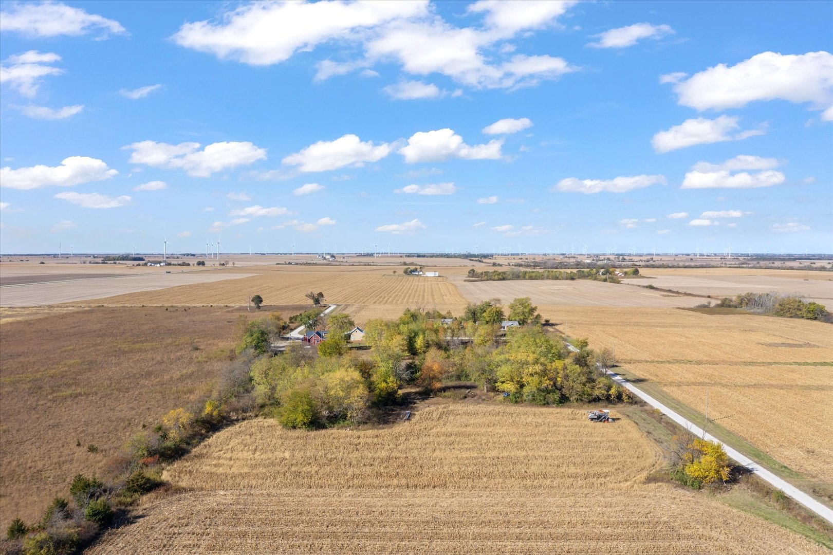 1311 East 4140 North Road Rankin, IL 60960 - Photo 12 of 54 a view of an ocean beach