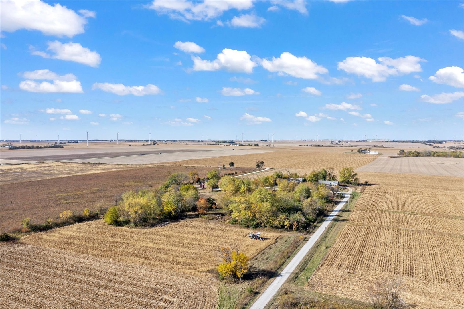 1311 East 4140 North Road Rankin, IL 60960 - Photo 13 of 54 a view of an ocean and beach