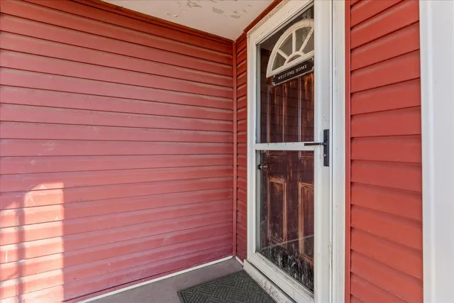 a view of entrance door of the house