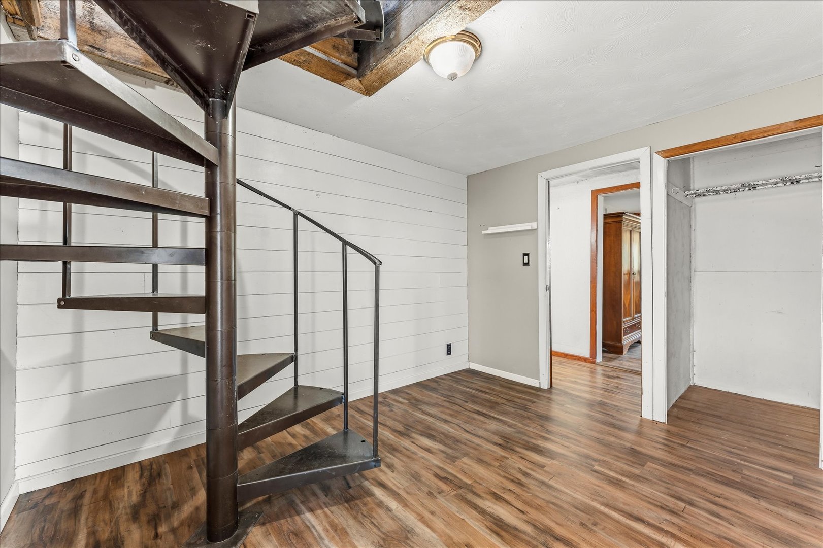 1311 East 4140 North Road Rankin, IL 60960 - Photo 34 of 54 a view of entryway with wooden floor and stairs