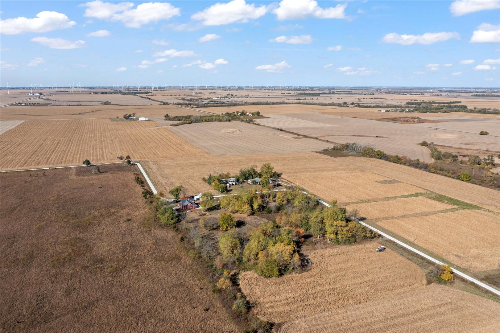 1311 East 4140 North Road Rankin, IL 60960 - Photo 9 of 54 a view of an ocean and beach